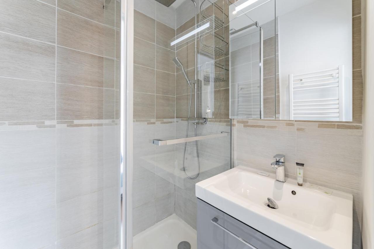 Charming Bright And Equipped Apartment Марсель Экстерьер фото